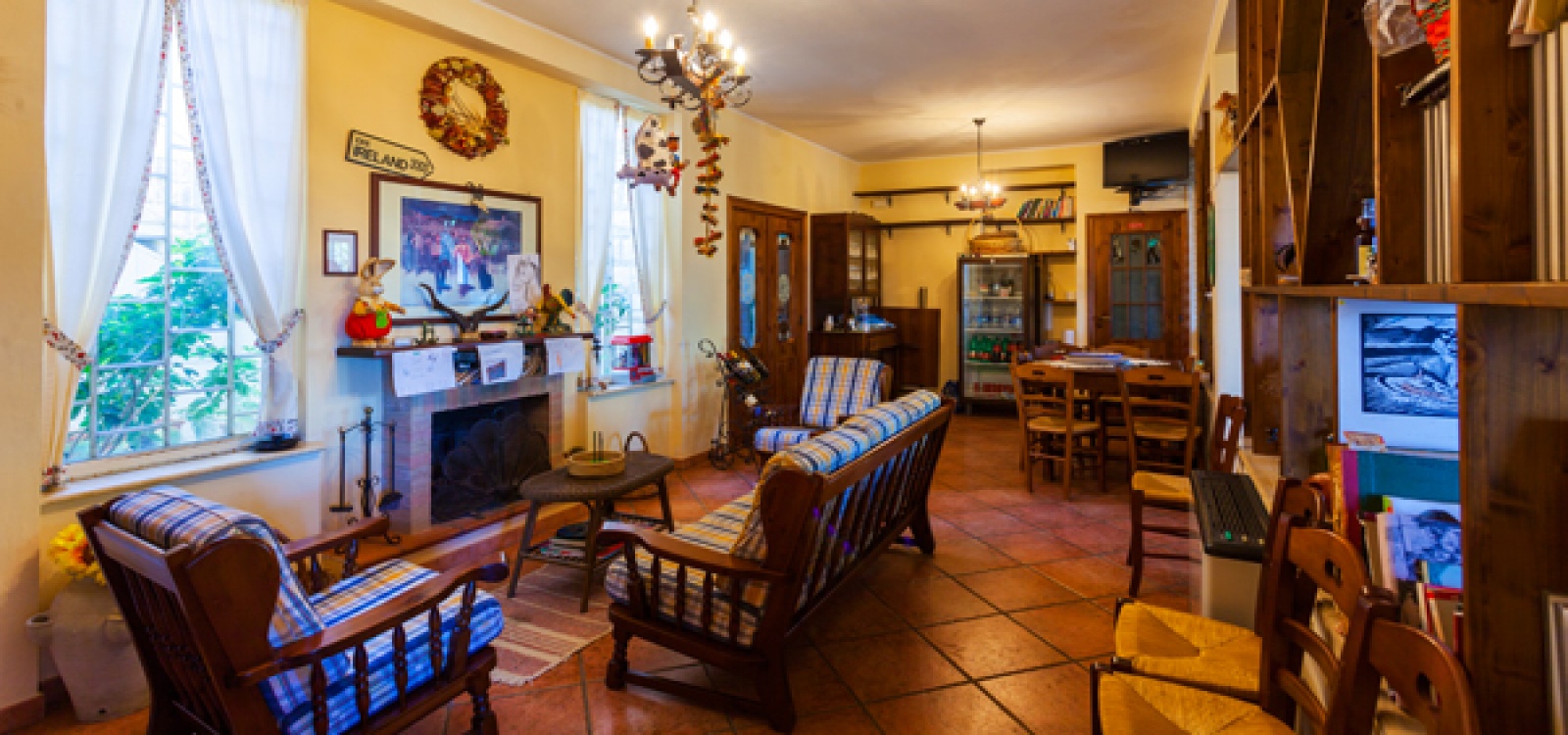 SP 14,Canicattini,96100,Bed and breakfast,SP 14,2160