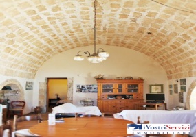 isola,SIRACUSA,96100,Villa,isola,2305