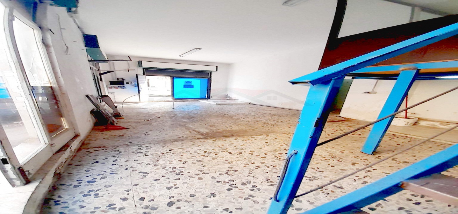 SIRACUSA,Commerciale,2608