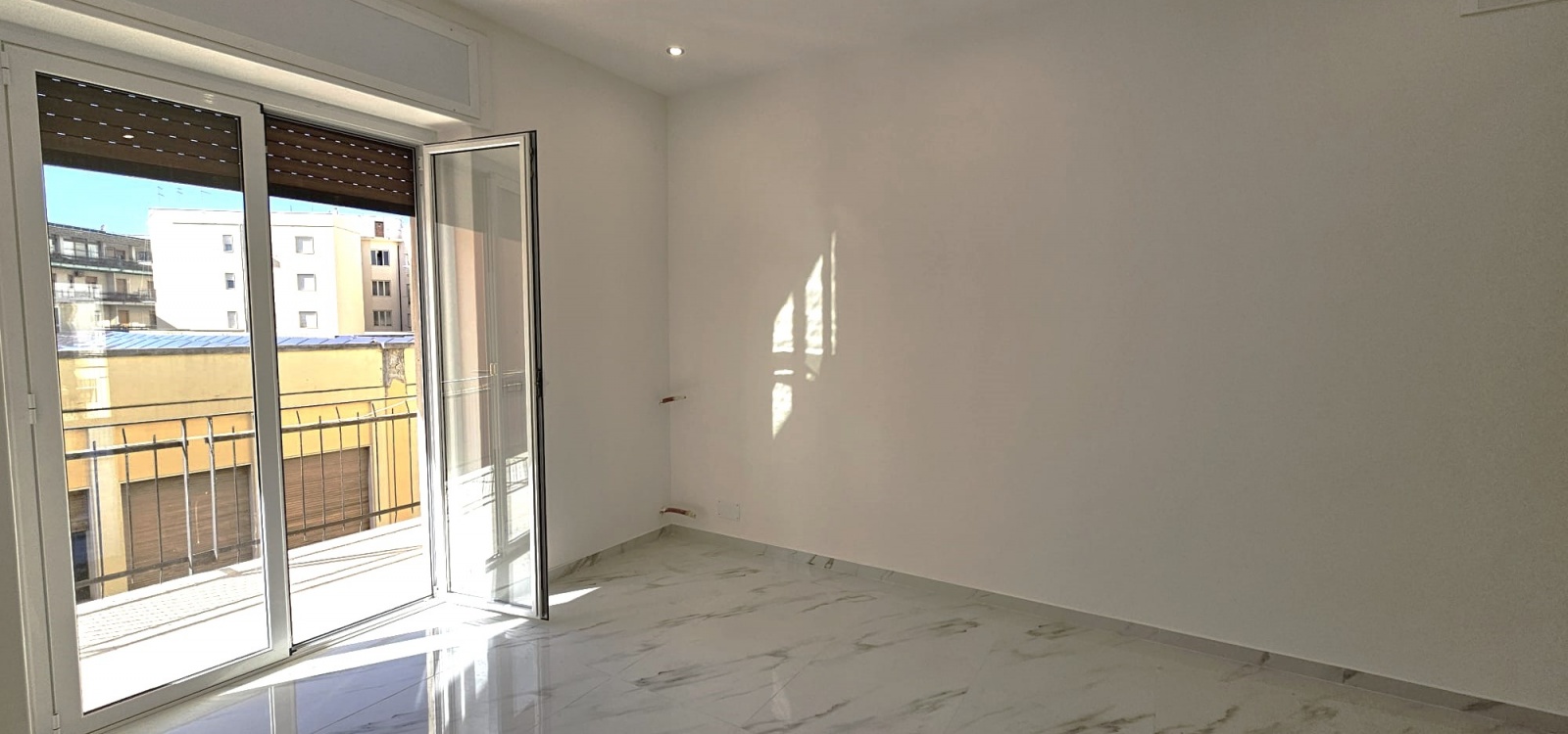 ZONA ADDA,Appartamento,ZONA ADDA,2896