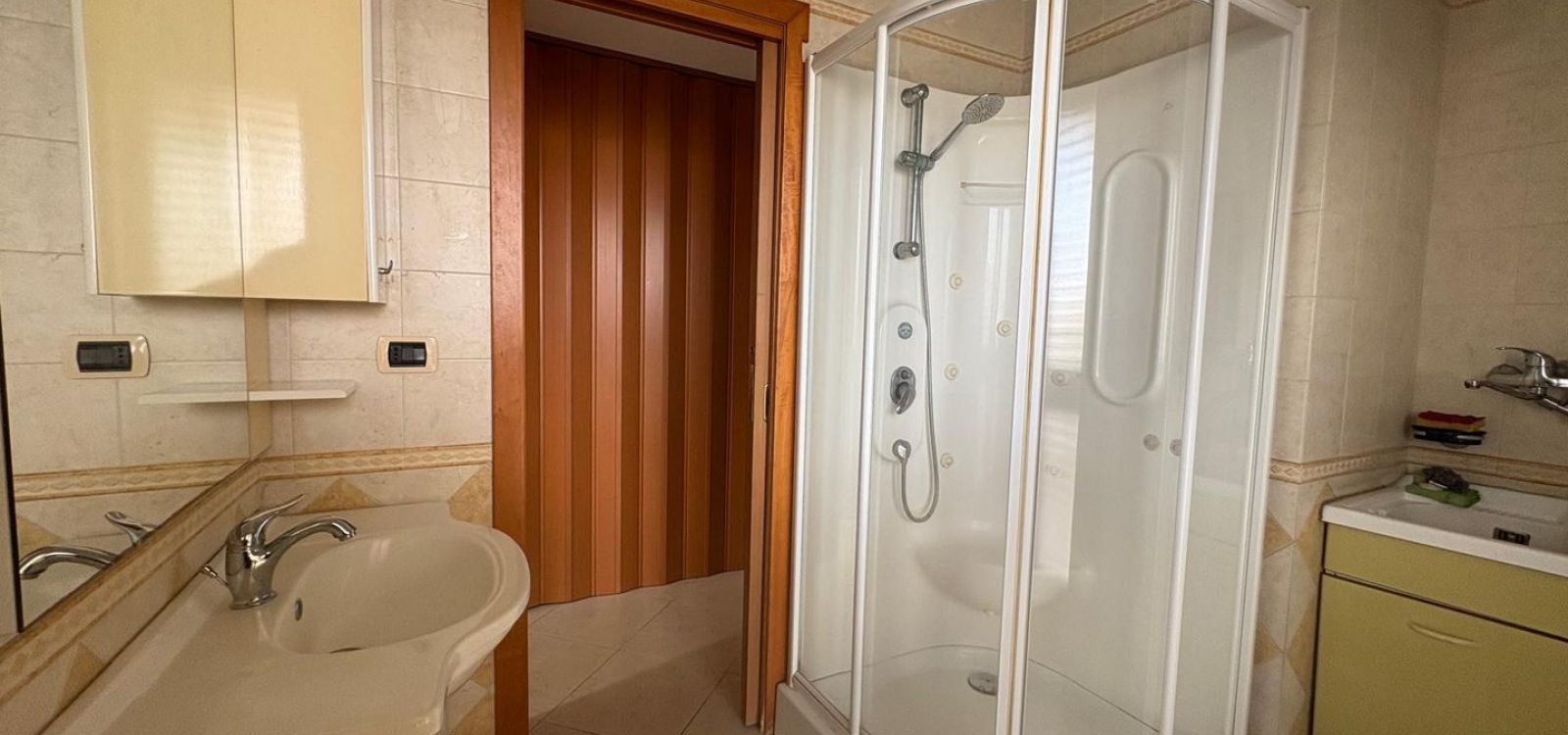 VIALE TICA,Appartamento,VIALE TICA,2980