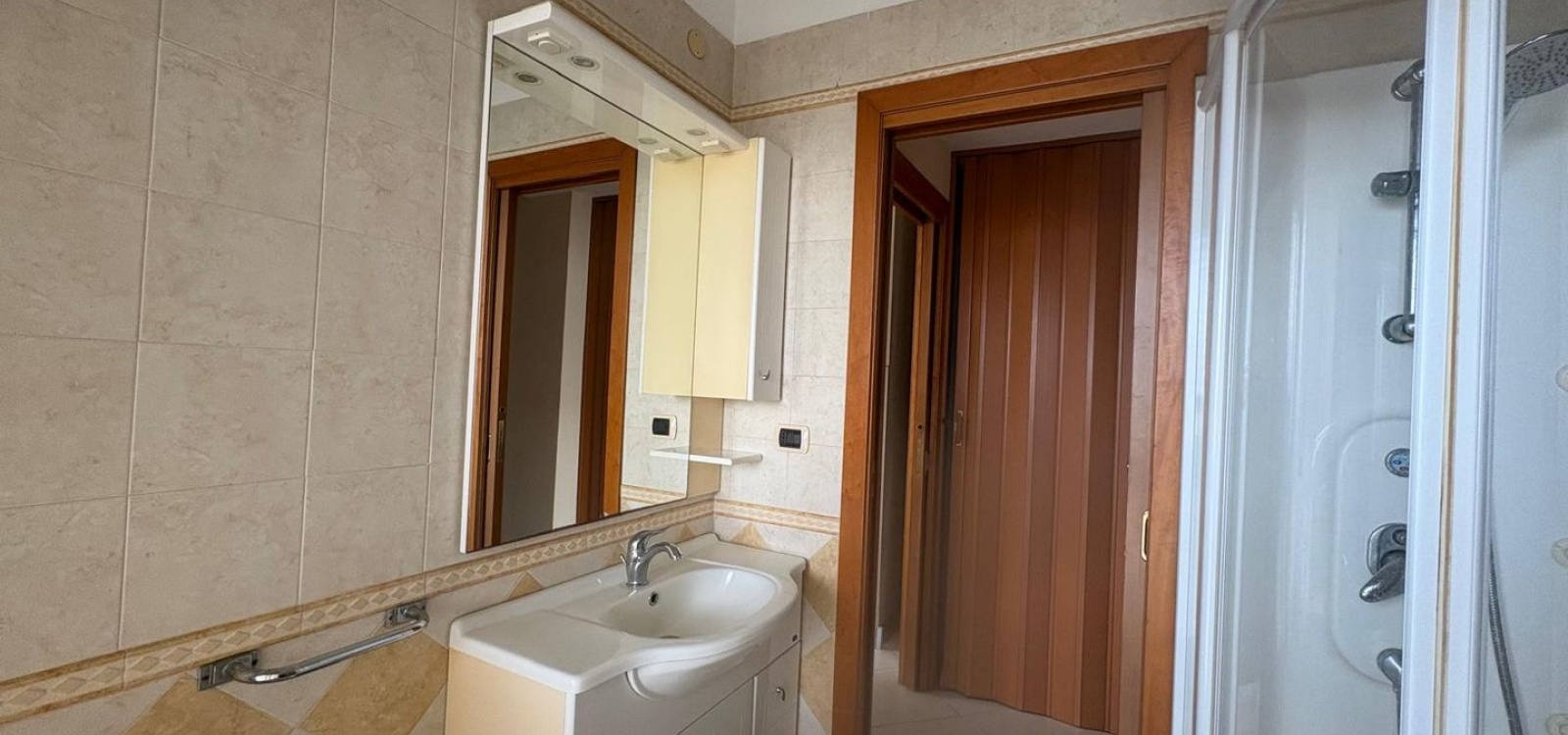 VIALE TICA,Appartamento,VIALE TICA,2980