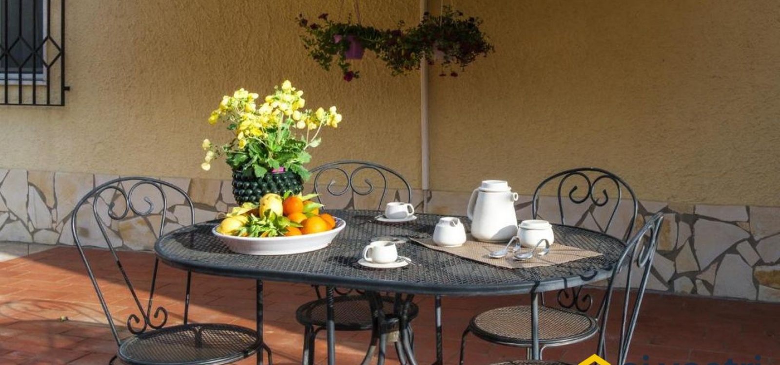 TREMILIA,Villa,TREMILIA,3005